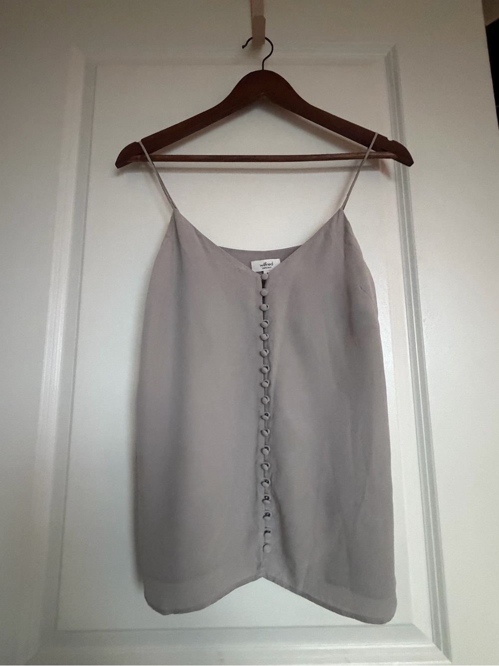 Aritzia Wilfred silk grey button cami top camisole size S